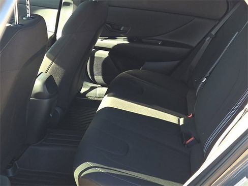 Certified 2025 Hyundai Elantra Sport image 14