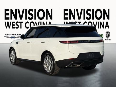 Used 2024 Land Rover Range Rover Sport SE image 7