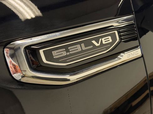 Certified 2025 GMC Sierra 1500 SLT AWD/4WD image 37
