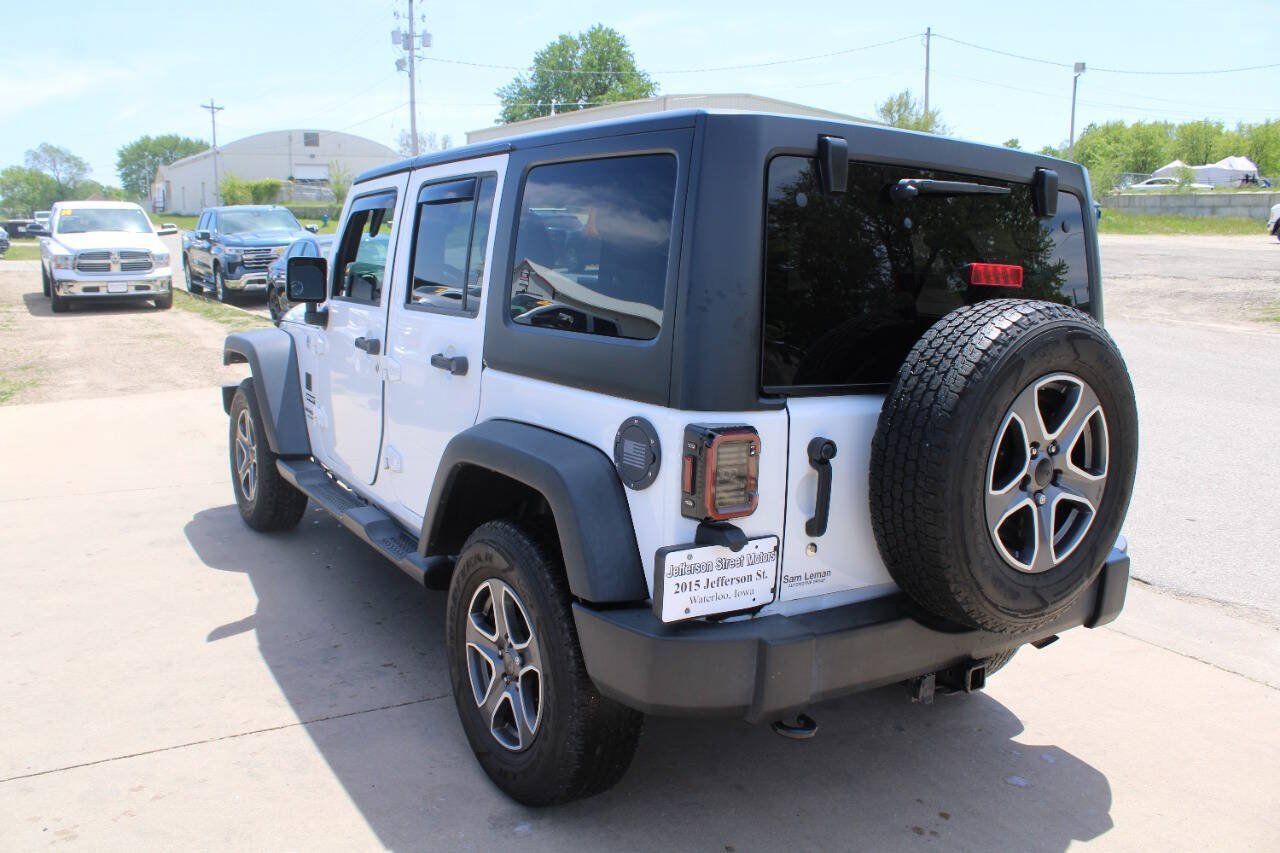 Used 2017 Jeep Wrangler Unlimited Sport w/ Quick Order Package 23S AWD/4WD image 6
