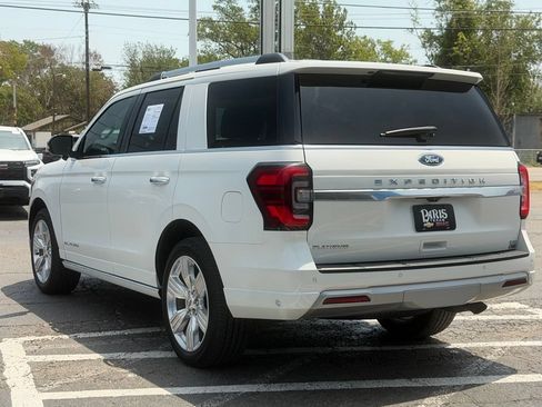 Used 2024 Ford Expedition Platinum AWD/4WD image 7