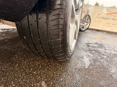 Used 2014 Mercedes-Benz GL 550 4MATIC image 46