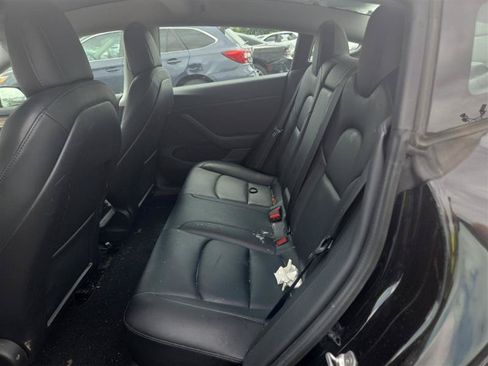 Used 2021 Tesla Model 3 Long Range AWD/4WD image 6