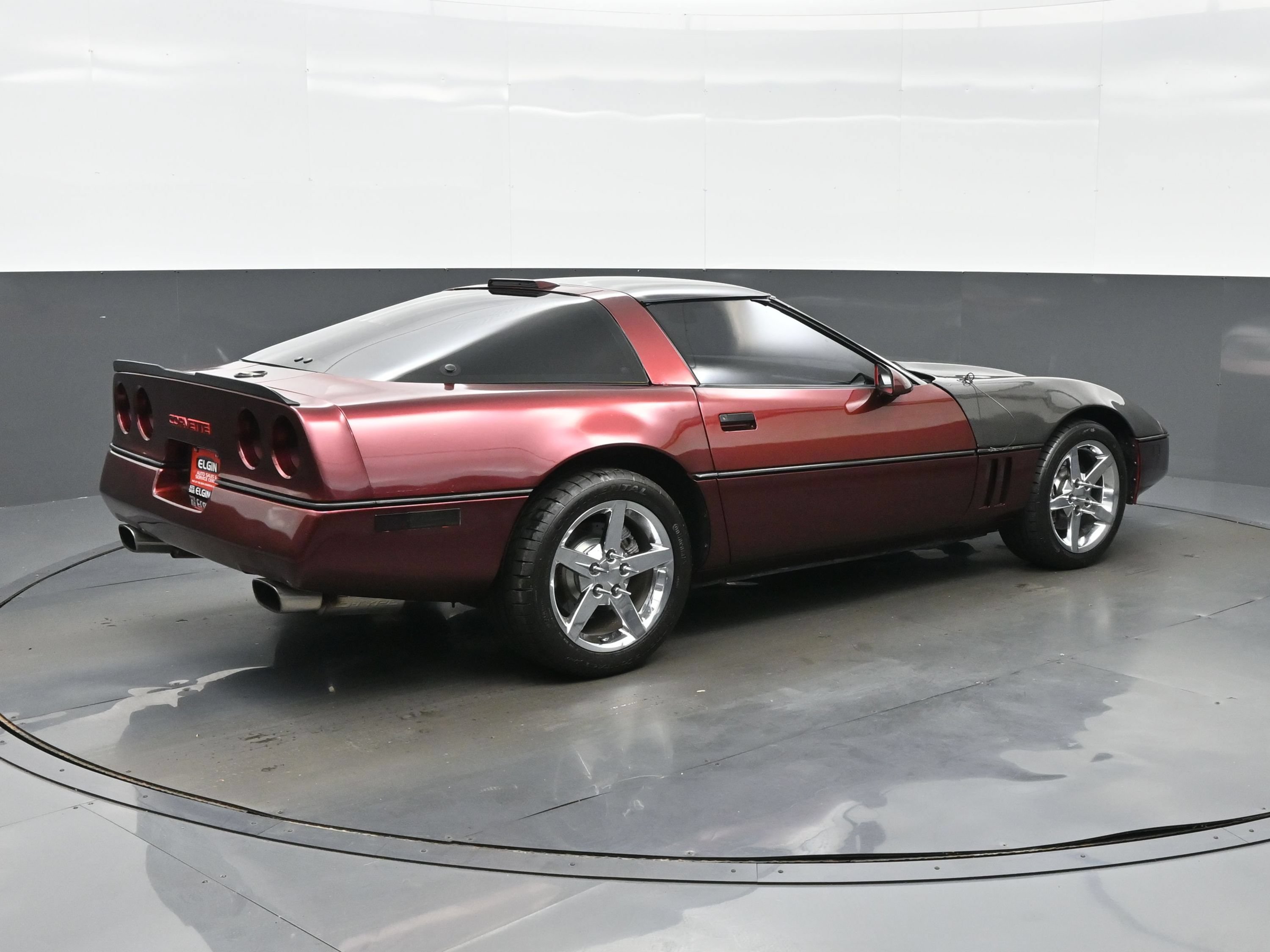Used 1989 Chevrolet Corvette Coupe RWD image 6