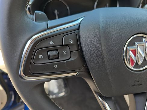 Certified 2023 Buick Envision Preferred FWD image 17