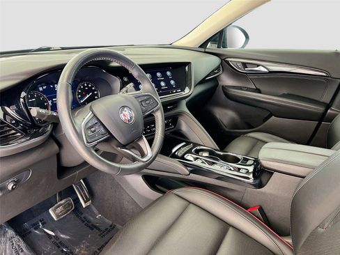 Used 2022 Buick Envision Essence w/ Sport Touring Package image 17