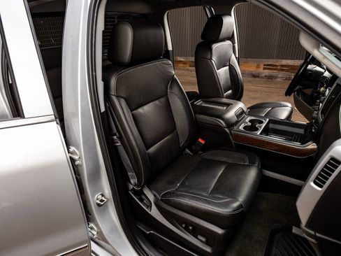 Used 2017 GMC Sierra 1500 SLT w/ Enhanced Driver Alert Package image 28