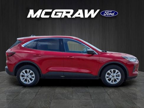 Used 2023 Ford Escape Active w/ Tech Pack #1 AWD/4WD image 5