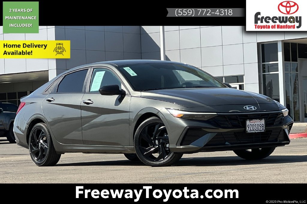 Used 2026 Hyundai Elantra Sport FWD image 1