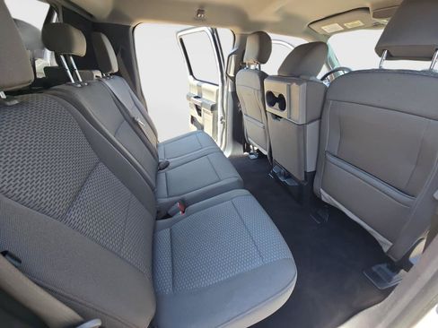 Used 2018 Ford F150 XLT w/ Equipment Group 302A Luxury AWD/4WD image 17