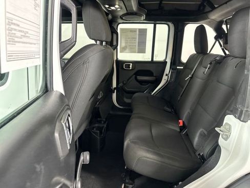 Used 2020 Jeep Wrangler Unlimited Sport AWD/4WD image 25