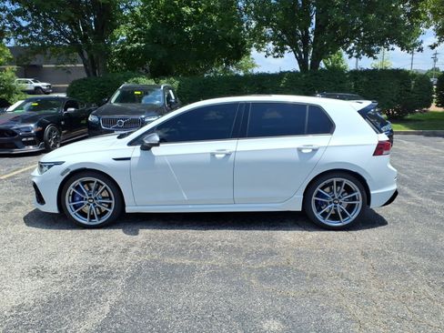 Used 2024 Volkswagen Golf R w/ MDO Package AWD/4WD image 5