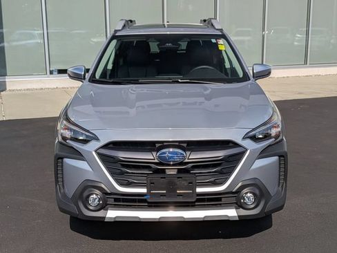 Used 2025 Subaru Outback Touring XT AWD/4WD image 8