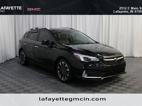 Used 2022 Subaru Impreza 2.0i Limited image 1