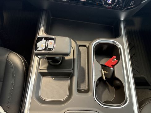 New 2026 Chevrolet Silverado 1500 LTZ AWD/4WD image 18