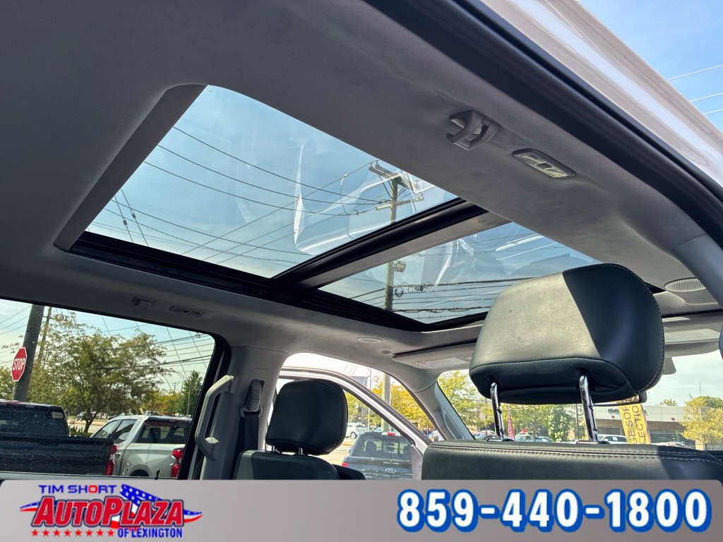 Used 2024 Ford F350 Limited w/ FX4 Off-Road Package AWD/4WD image 16