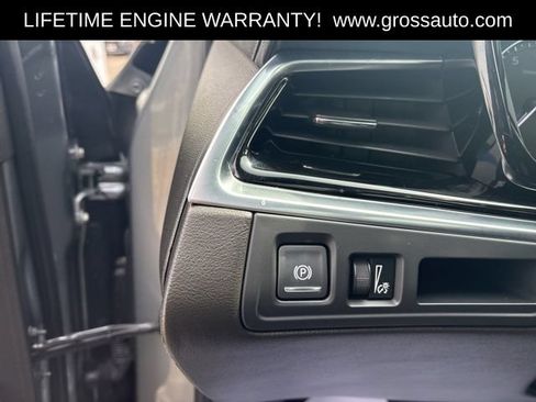 Used 2023 Cadillac XT6 Premium Luxury AWD/4WD image 15