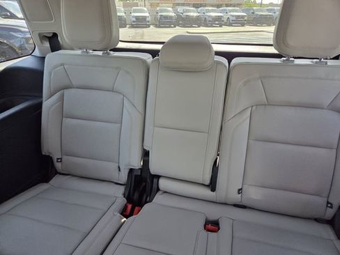 New 2026 Lincoln Navigator Reserve AWD/4WD image 16