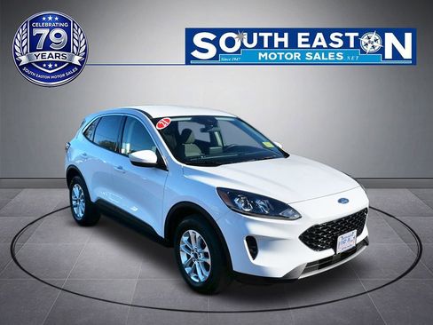 Used 2021 Ford Escape SE AWD/4WD image 2