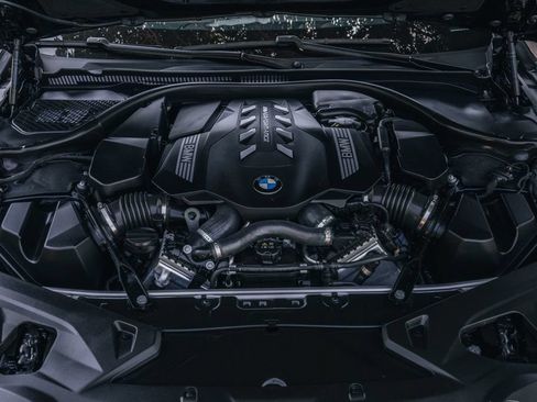 Used 2024 BMW M850i xDrive Convertible AWD/4WD image 25