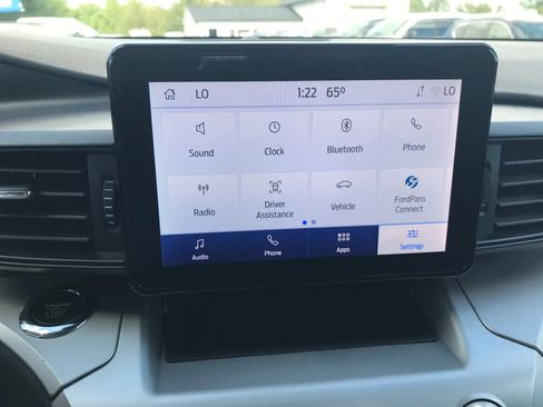 Used 2022 Ford Explorer XLT image 24