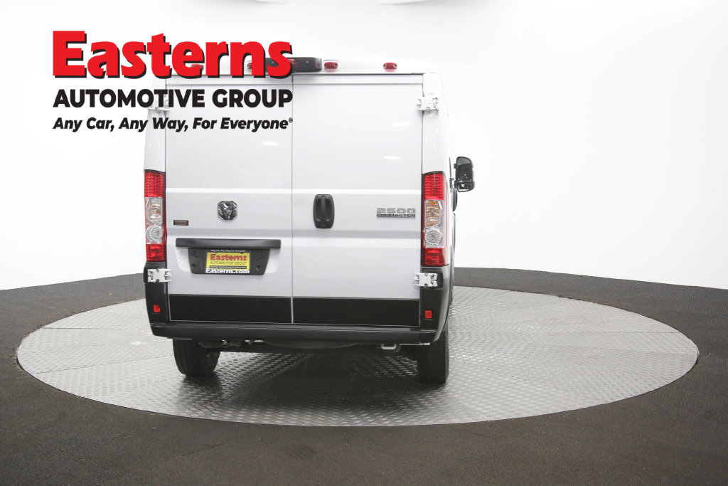 Used 2025 RAM ProMaster 2500 w/ Convenience Group FWD image 33