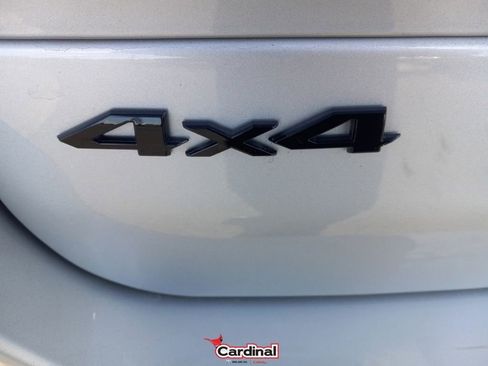 Used 2024 Jeep Grand Cherokee L Laredo image 8