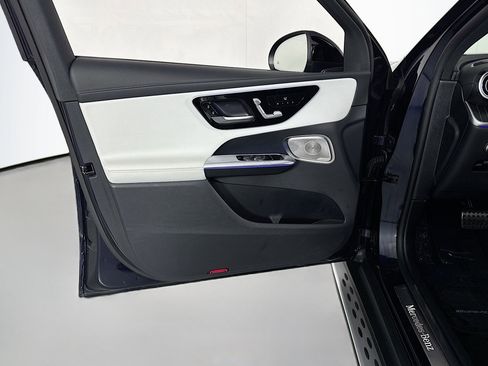 Certified 2023 Mercedes-Benz GLC 300 4MATIC w/ AMG Line image 21