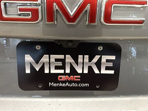 New 2026 GMC Yukon XL AT4 w/ LPO, Floor Liner Package image 9