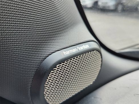 Used 2025 MINI Cooper 2-Door Hardtop image 44