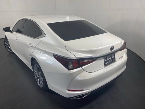 Used 2019 Lexus ES 350 w/ Accessory Package 2 FWD image 10