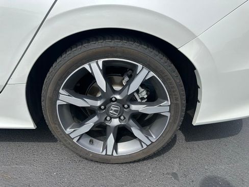 Used 2025 Honda Civic Sport image 4