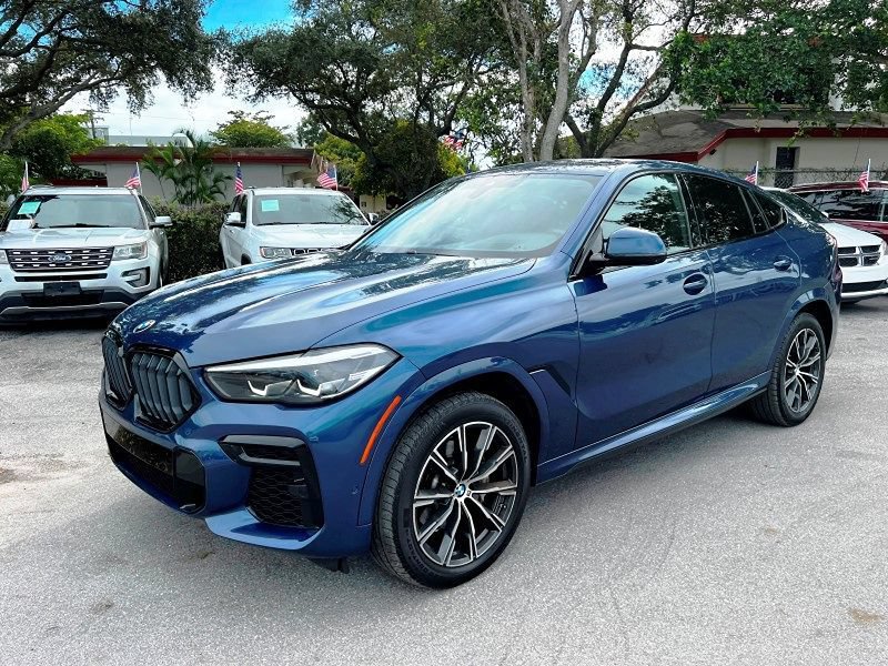 Used 2022 BMW X6 xDrive40i w/ M Sport Package AWD/4WD image 11