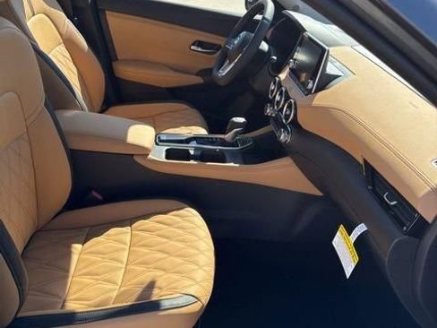 New 2025 Nissan Sentra SV w/ SV Premium Package image 11