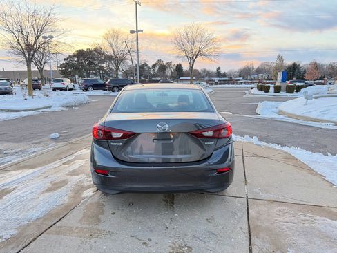 Used 2015 MAZDA MAZDA3 i Sport image 6