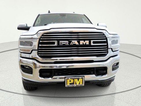 Used 2022 RAM 2500 Laramie AWD/4WD image 2