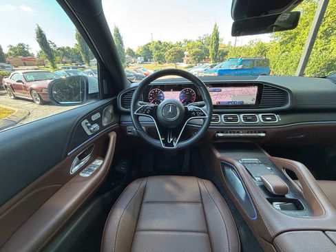 Used 2024 Mercedes-Benz GLE 350 4MATIC image 31