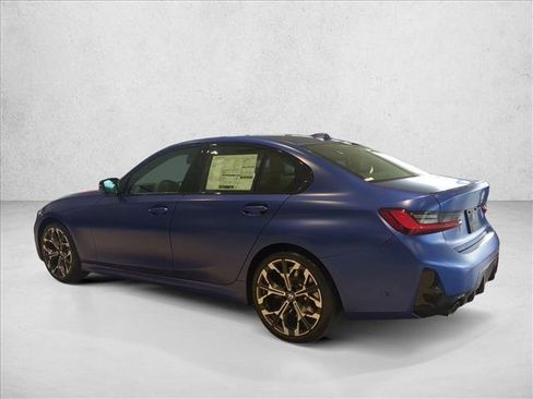 New 2026 BMW 330i Sedan w/ M Sport Package image 9