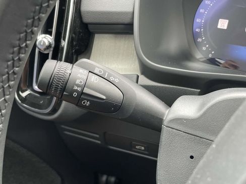 New 2026 Volvo XC40 B4 Plus w/ Protection Package Premier image 15