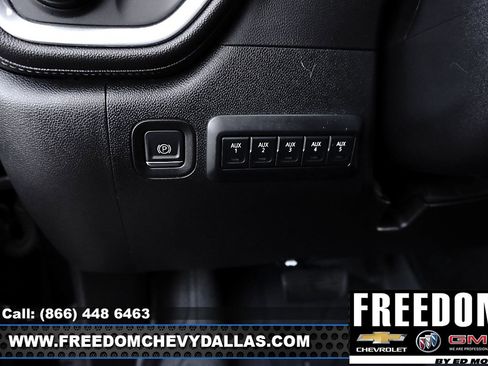 Used 2022 Chevrolet Silverado 2500 High Country w/ Safety Package II image 25