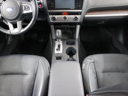 Used 2017 Subaru Outback 2.5i Limited image 22