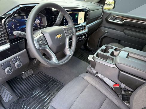 Certified 2025 Chevrolet Silverado 1500 LT w/ Texas Edition Plus image 4