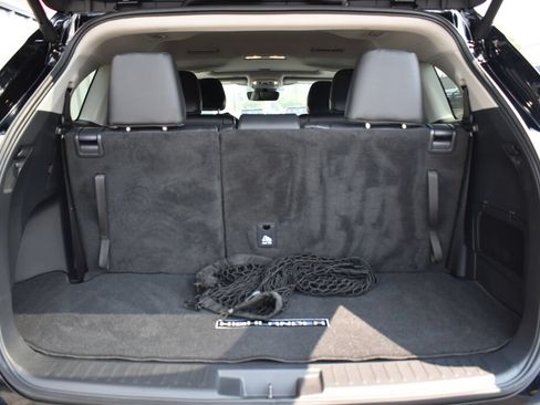 Certified 2026 Toyota Highlander XLE AWD/4WD image 21