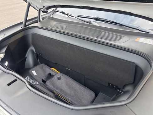 Used 2023 Rivian R1T Launch Edition image 27