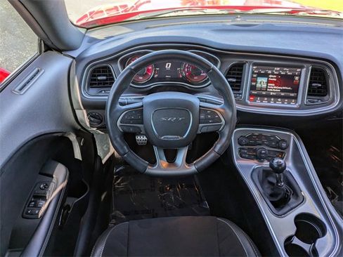 Used 2019 Dodge Challenger SRT Hellcat w/ Plus Package image 18
