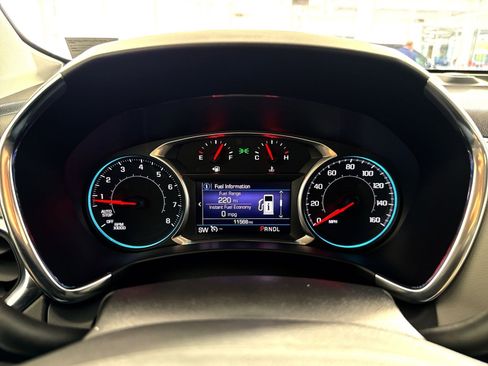 Used 2022 Chevrolet Equinox LT AWD/4WD image 17
