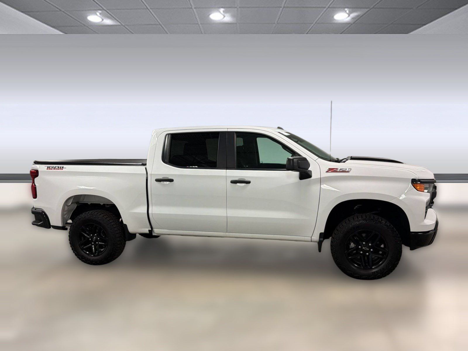 Used 2024 Chevrolet Silverado 1500 Custom Trail Boss AWD/4WD image 7