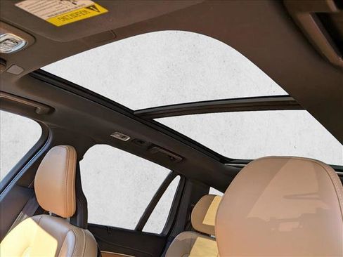 Used 2021 Volvo XC90 T8 Inscription w/ Advanced Package image 19