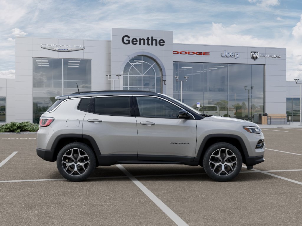 Used 2026 Jeep Compass Limited AWD/4WD image 21