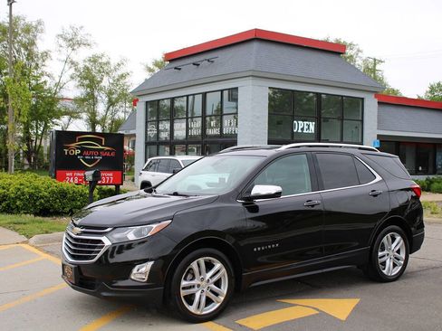 Used 2018 Chevrolet Equinox Premier image 1